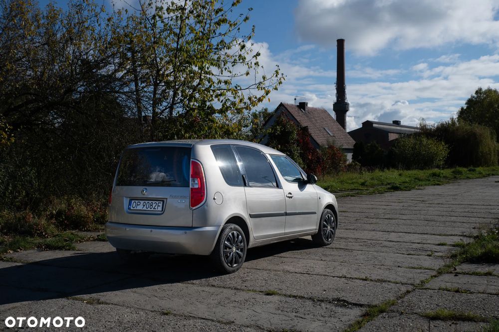 Skoda Roomster 1.4 16V Comfort - 19