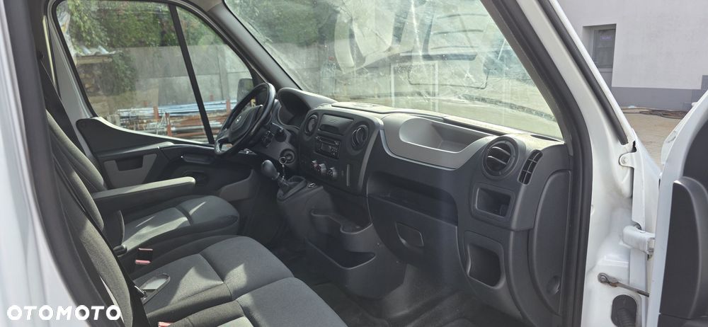 Renault Master - 15