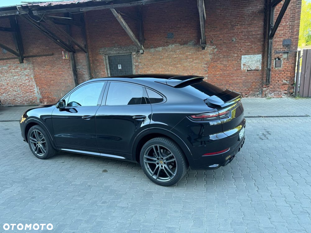 Porsche Cayenne Coupe - 8