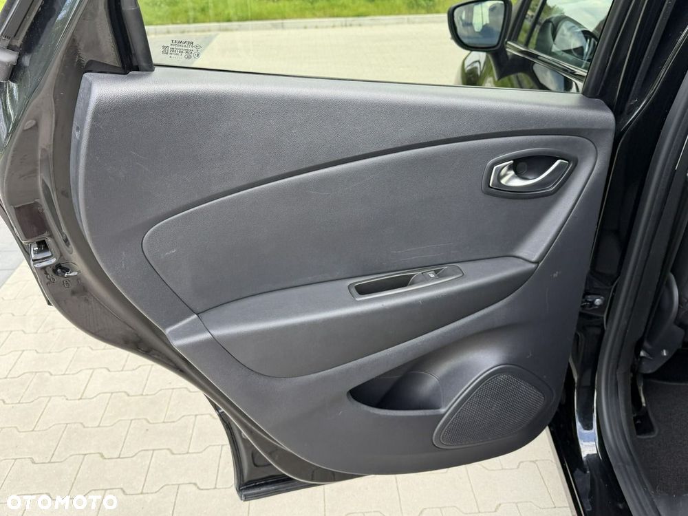 Renault Captur - 31
