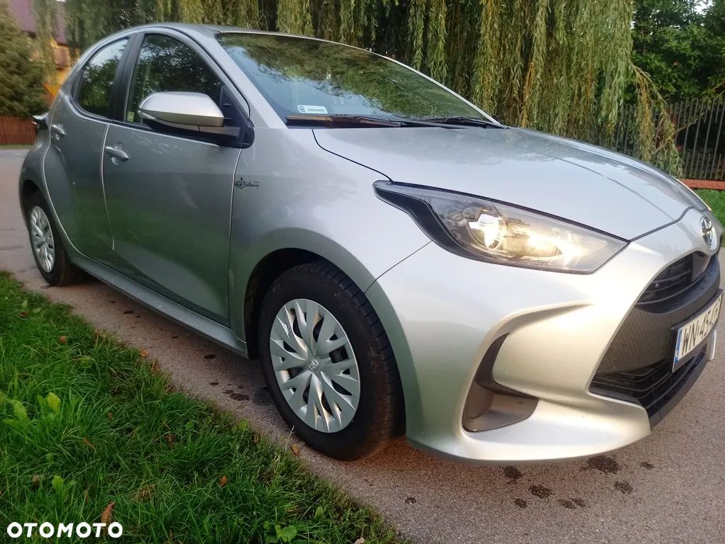 Toyota Yaris Hybrid 1.5 Active - 1