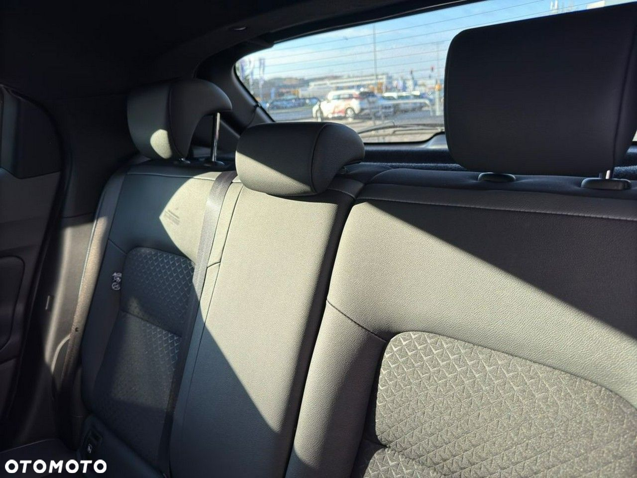 Nissan Juke 1.6 Hybrid N-Connecta AMT - 15