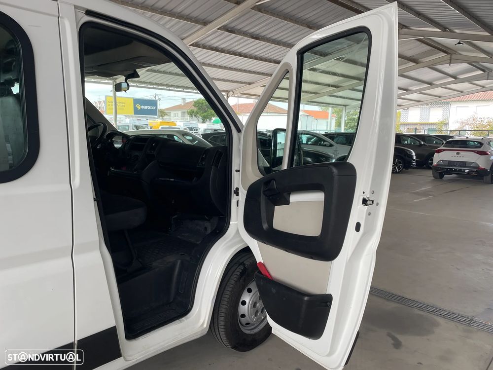 Peugeot Boxer 7Lugares 2.0 HDI 130cv C/BASCULA - 14