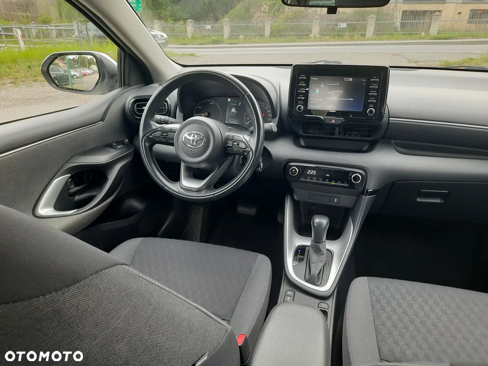 Toyota Yaris Hybrid 1.5 Selection Style - 20