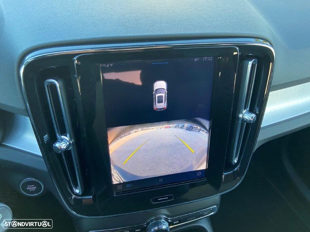 Volvo XC 40 2.0 B3 Core - 20