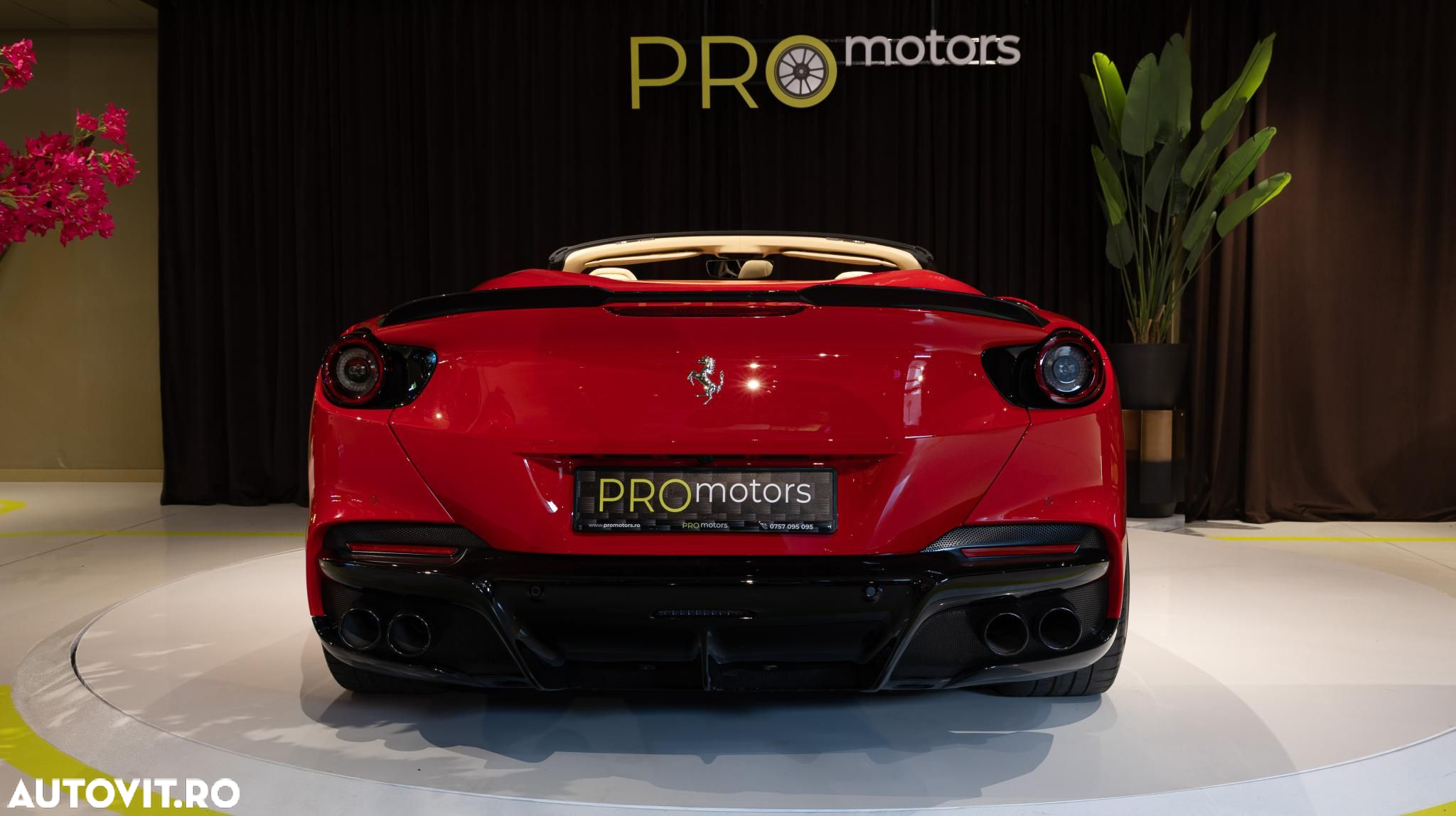 Ferrari Portofino - 7