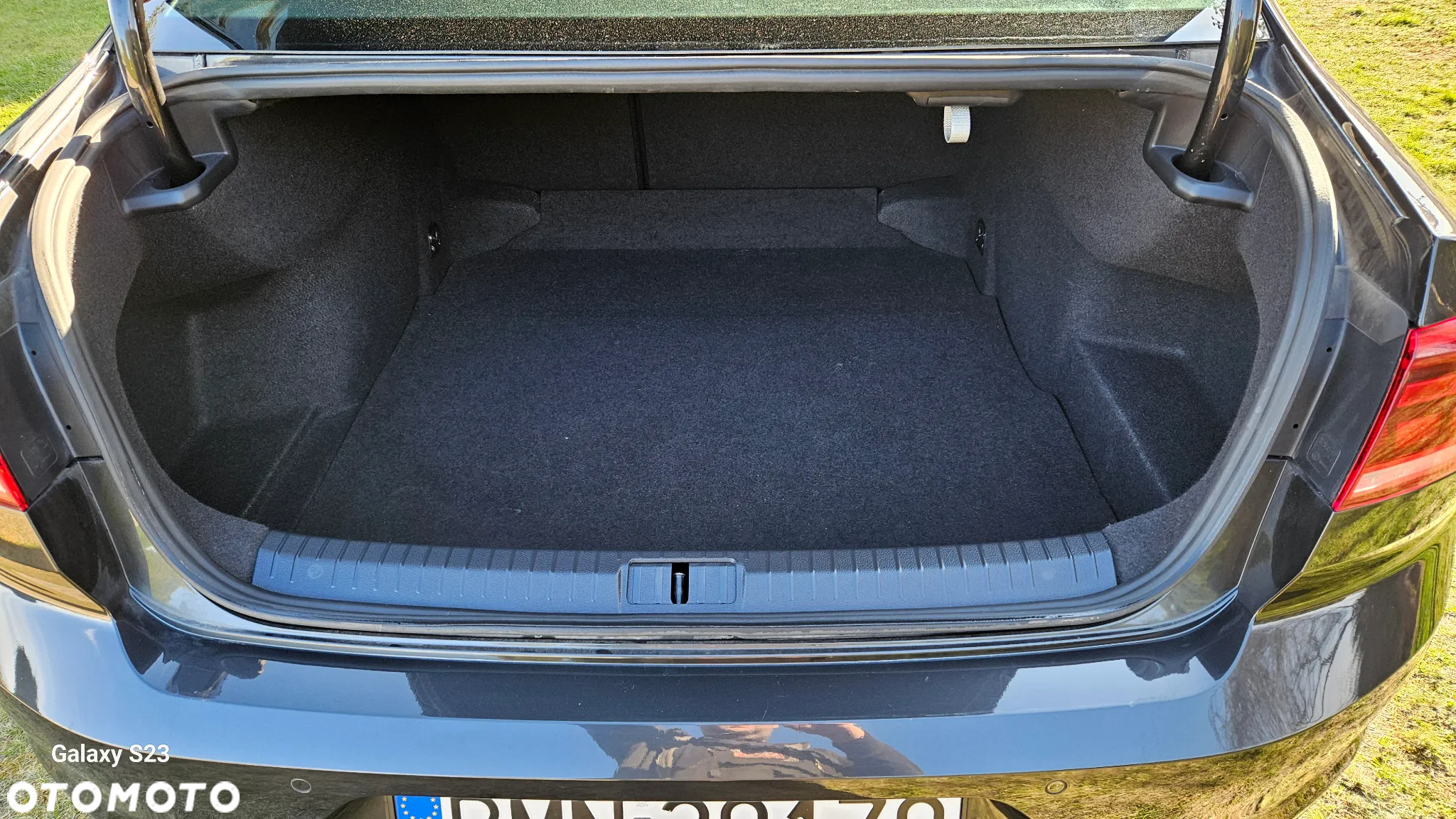 Volkswagen Passat - 14