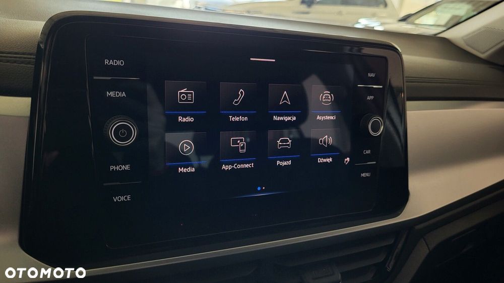 Volkswagen T-Roc - 30