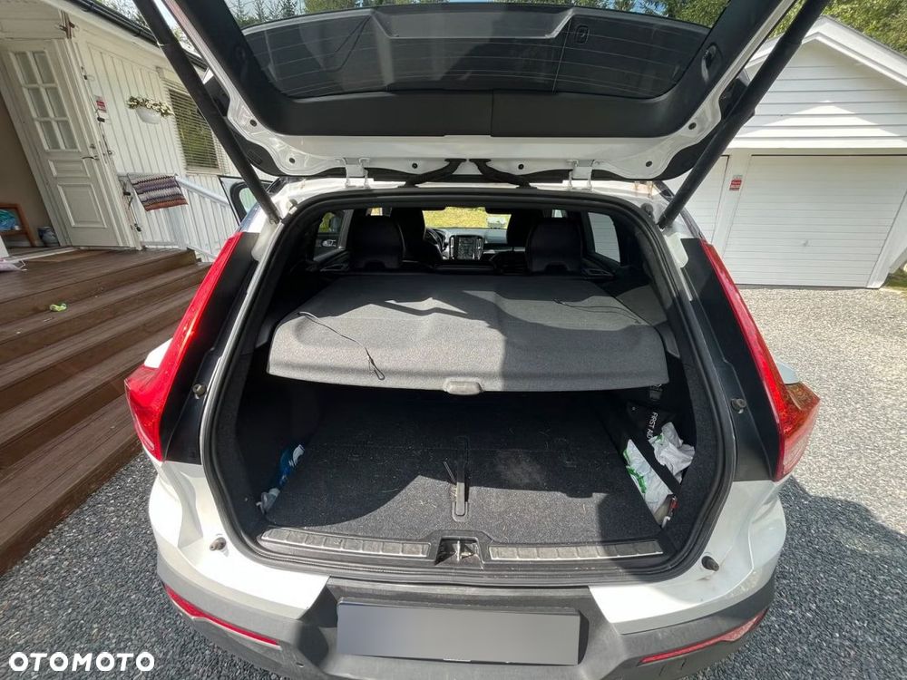 Volvo XC 40 D3 AWD Geartronic R-Design - 15