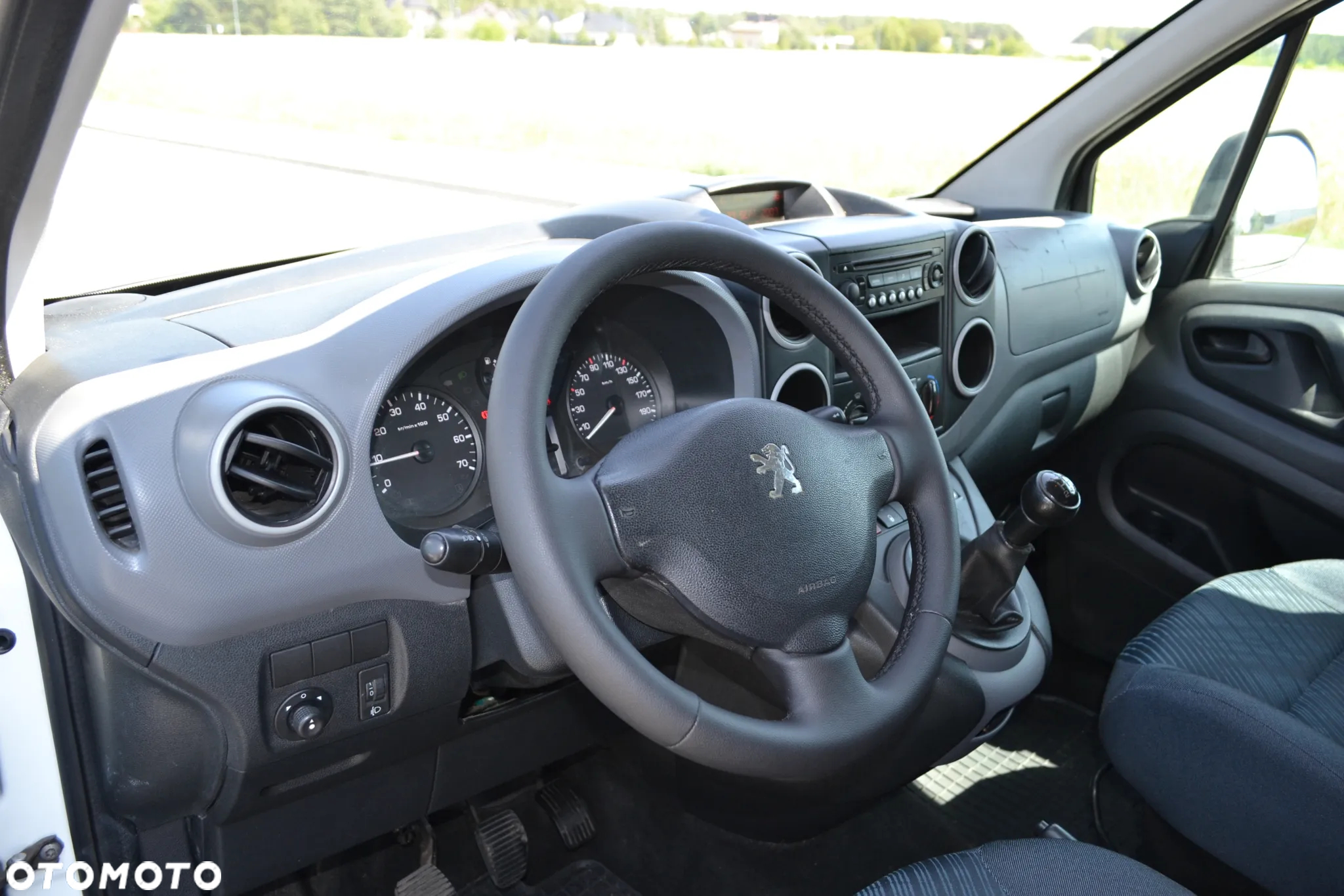 Peugeot Partner 1.6 HDi Presence - 11