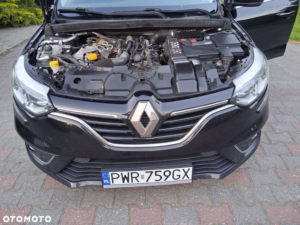 Renault Megane TCe 140 GPF EDC LIMITED - 13