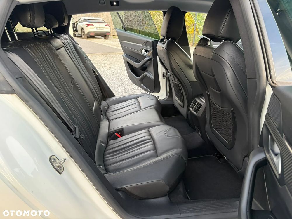 Peugeot 508 PureTech 180 EAT8 Allure Pack - 25