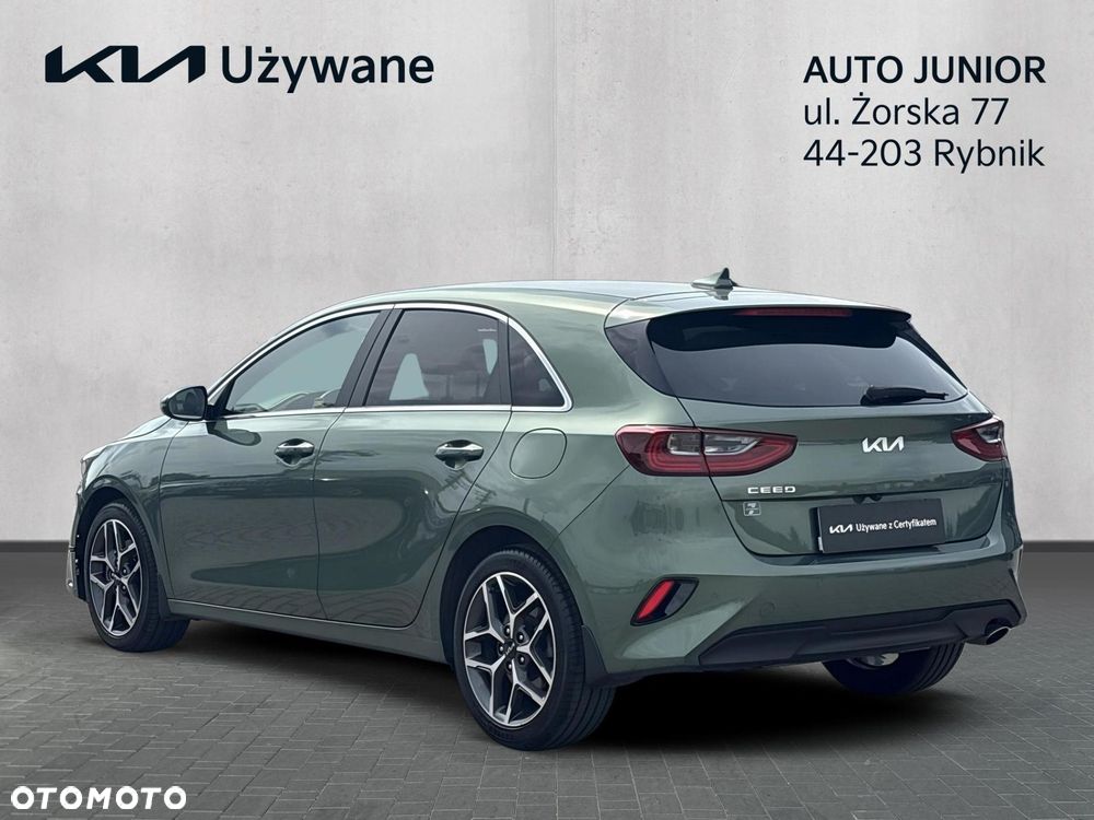 Kia Ceed - 4