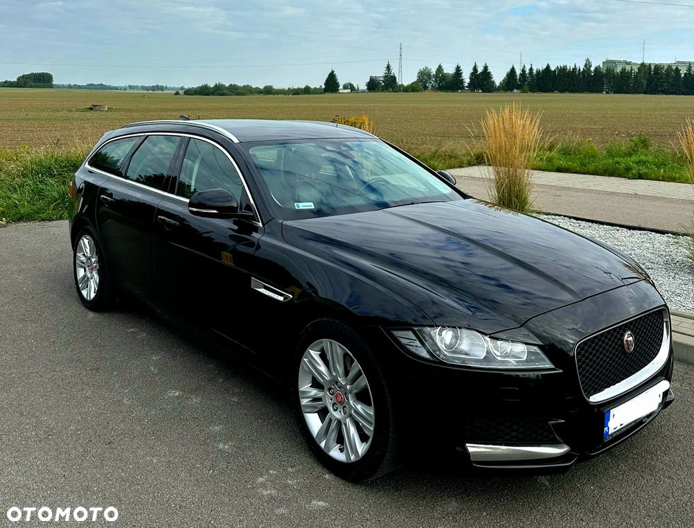Jaguar XF - 7