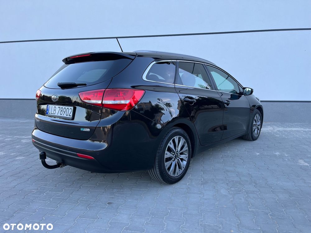 Kia Ceed 1.6 CRDi L - 10