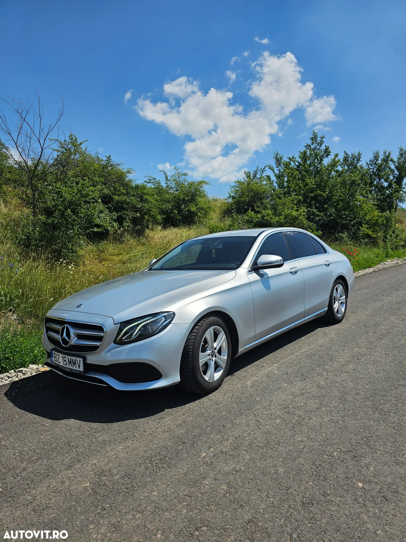 Mercedes-Benz E 200 d 9G-TRONIC - 2