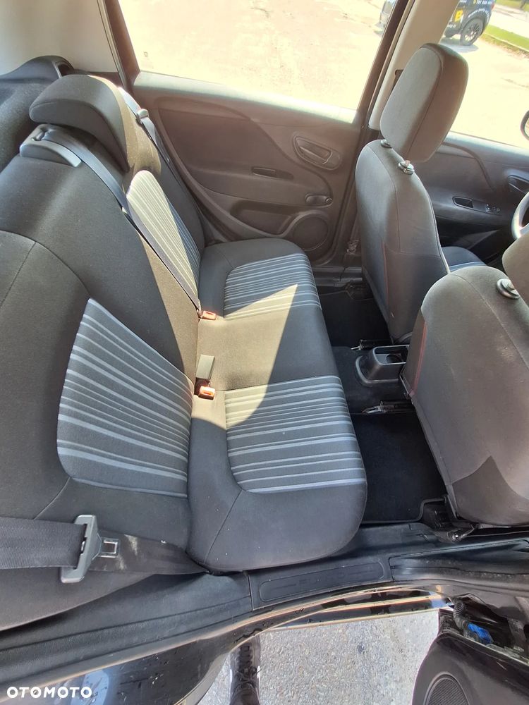 Fiat Punto Evo 1.2 8V Active - 12