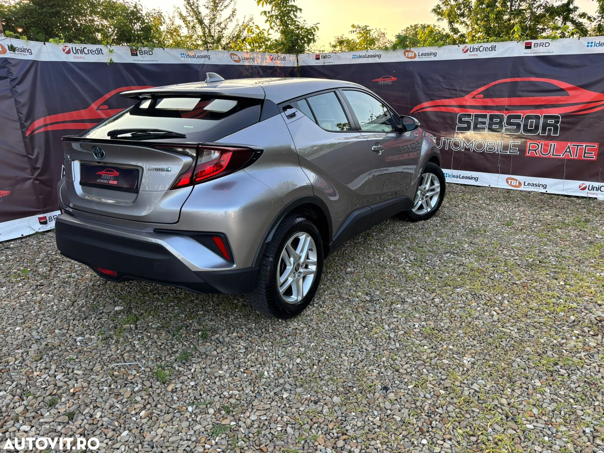 Toyota C-HR 1.8 HSD 122 CP 4x2 CVT Style - 13