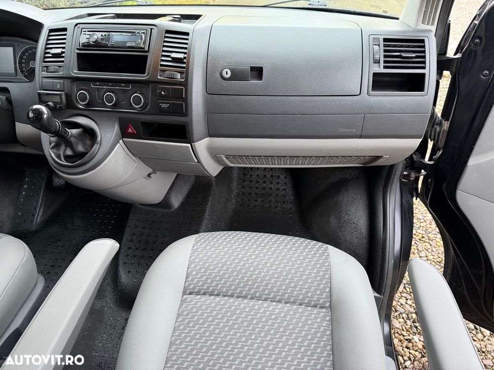 Volkswagen Transporter T5 - 14