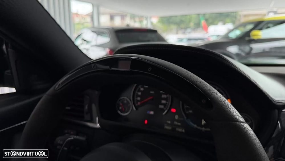 BMW M4 Auto - 23
