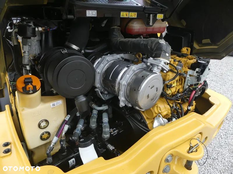 Caterpillar CAT 906M Z Niemiec / 2.527mtg Serwisowany / Idealny / - 15