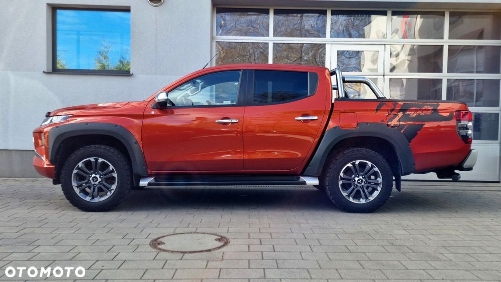 Mitsubishi L200 - 4