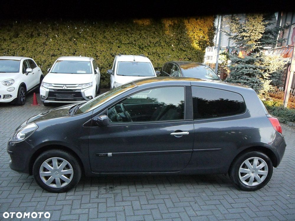 Renault Clio 1.5 dCi Privilege - 10