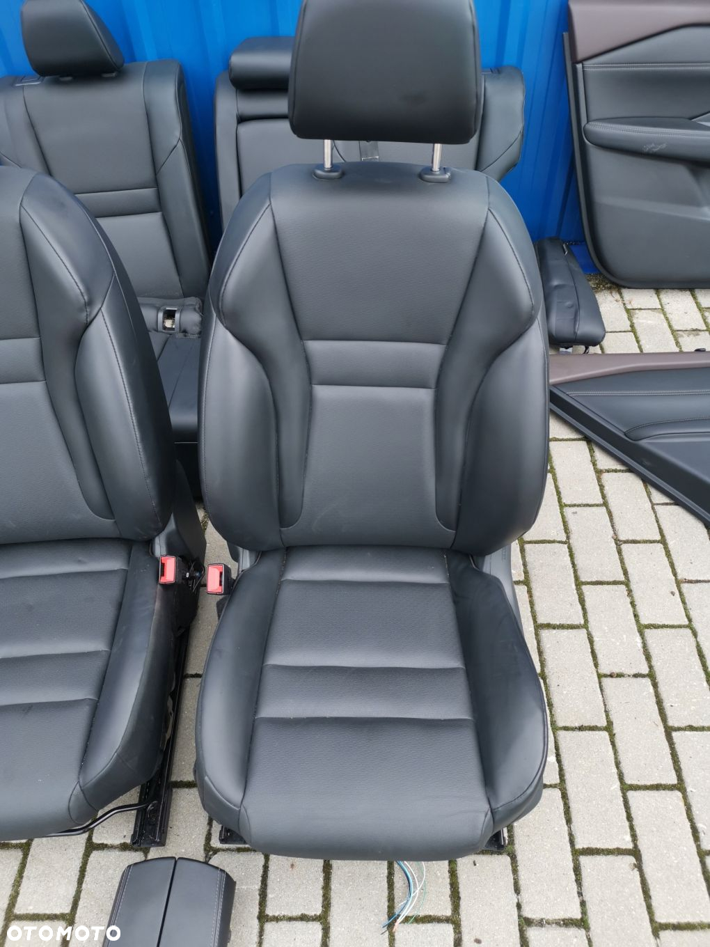 NISSAN ROGUE X-TRAIL T33 FOTELE KANAPA BOCZKI KOMPLET SKORA - 2