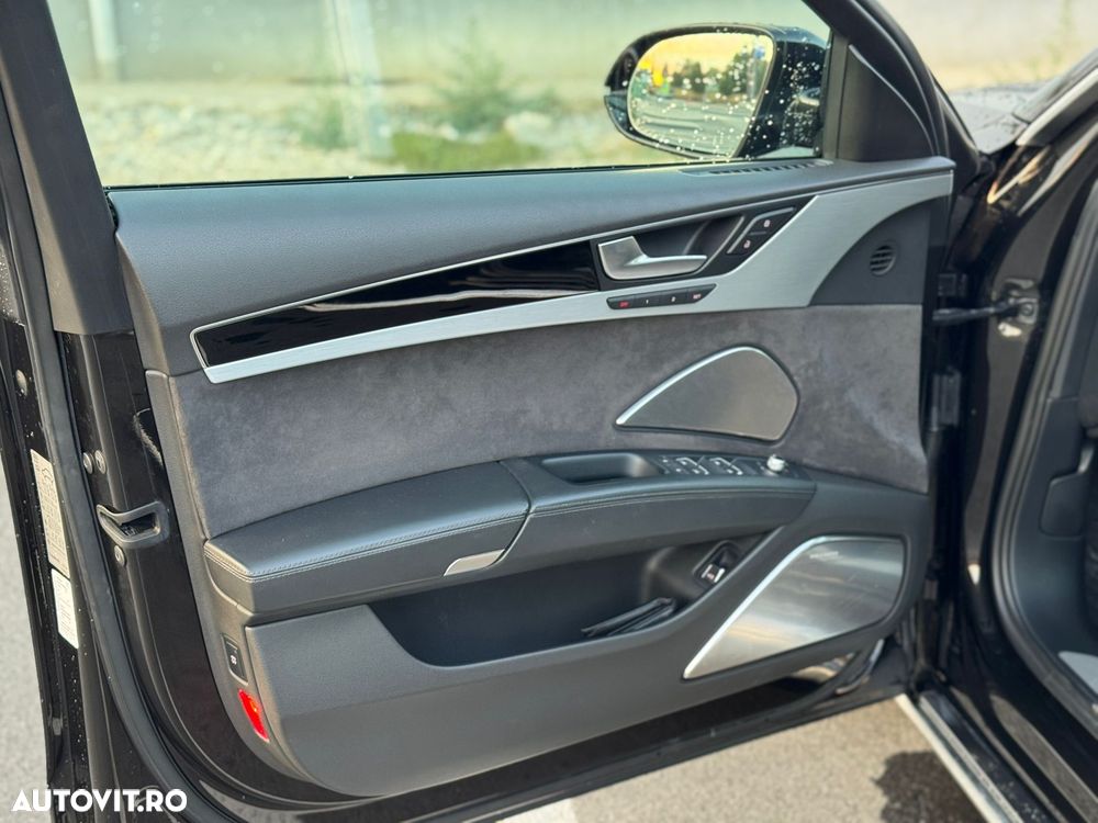 Audi A8 - 17