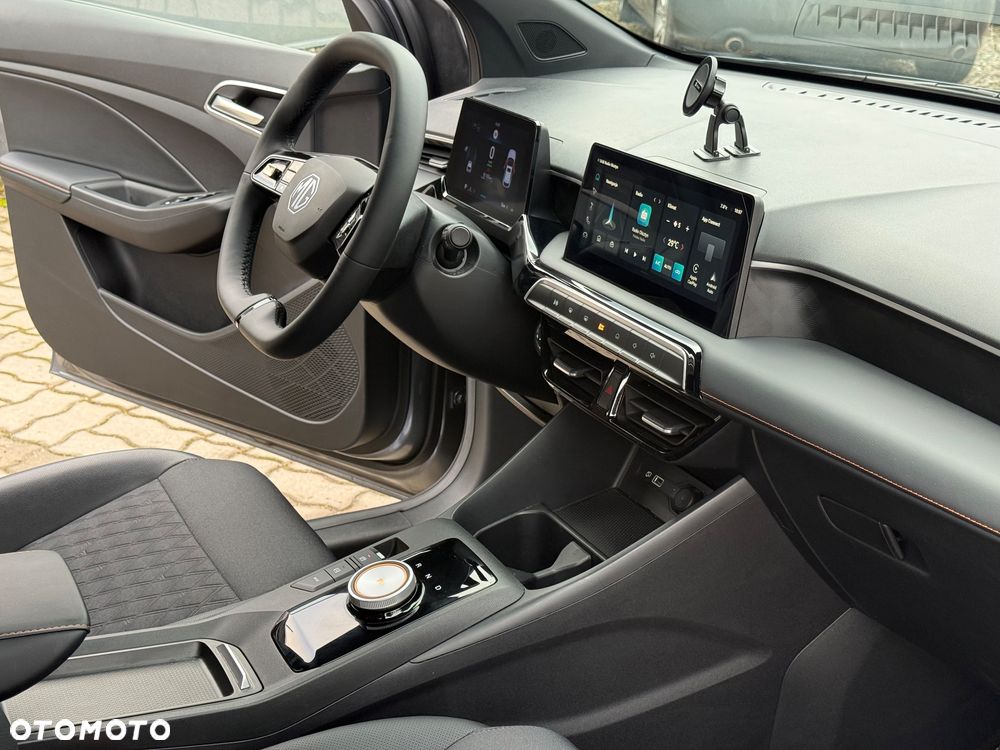 MG MG3 1.5 HEV+ Exclusive - 23