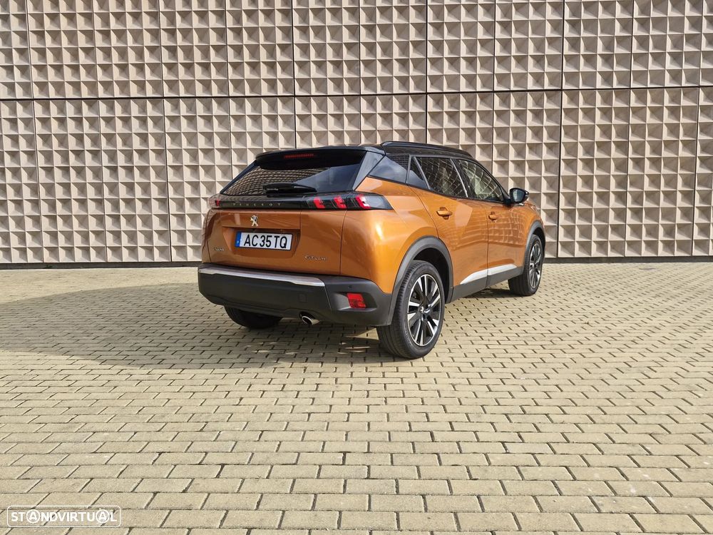 Peugeot 2008 1.5 BlueHDi GT Line - 4
