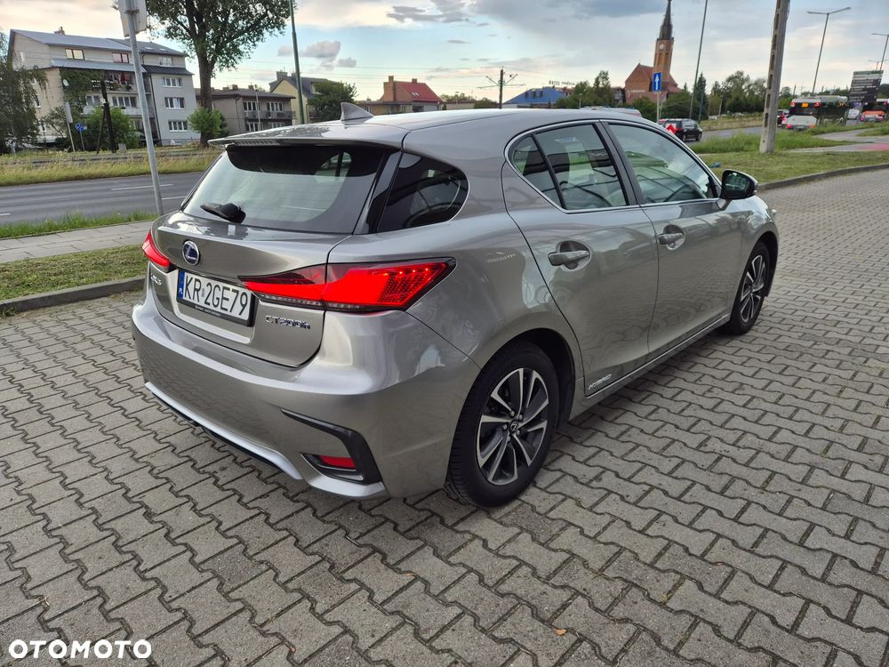 Lexus CT Standard - 10