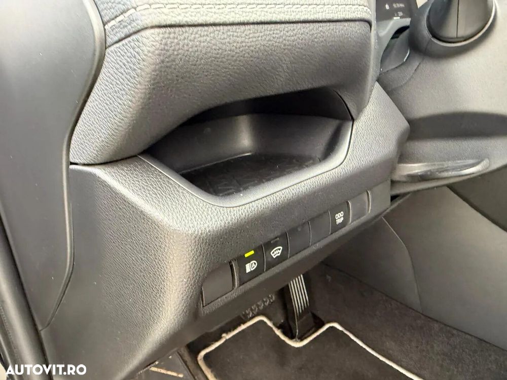 Toyota RAV4 2.5 VVT-iE 4x4 Dynamic - 27