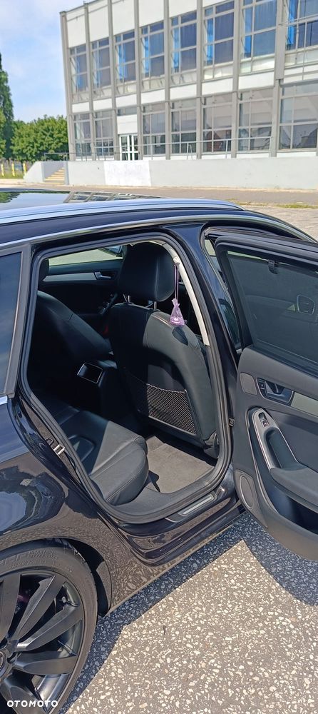 Audi A4 Avant - 12