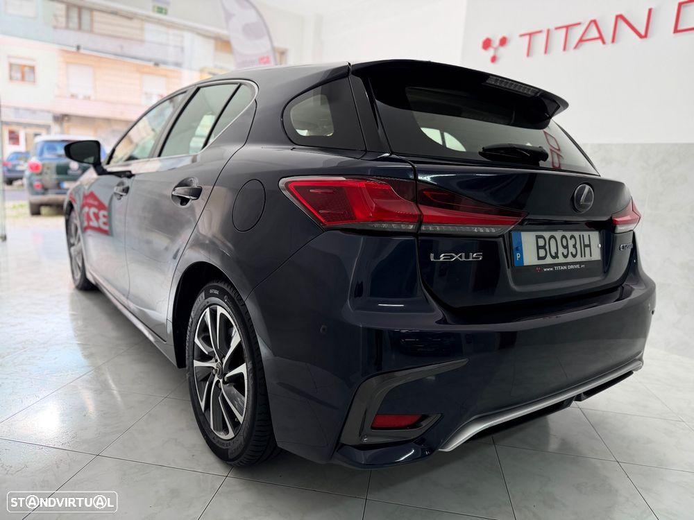 Lexus CT 200h Urban Edition - 5