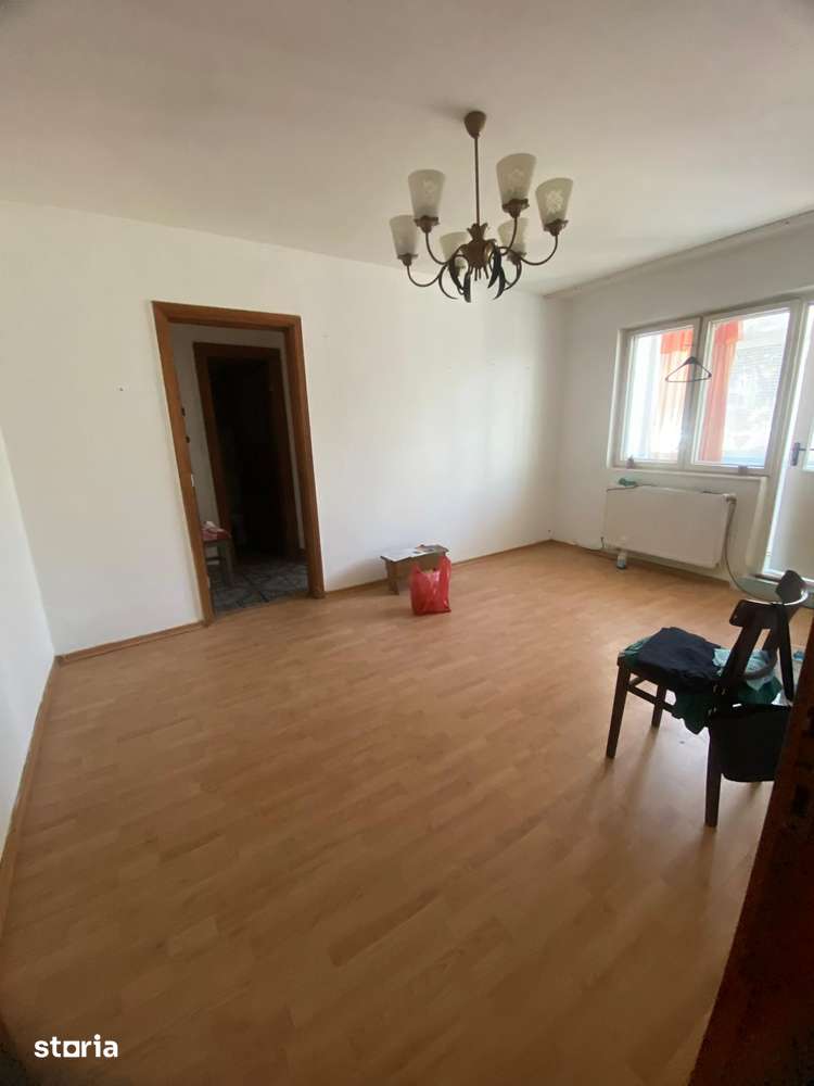 Apartament 2 camere parter cu balcon, centrala noua,termopan, Orizont — fotografia 3