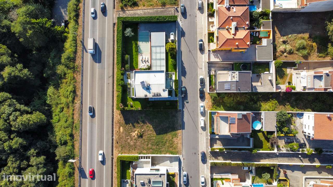 Lote de 208m² junto à Estrada Nacional 222 - Avintes - Grande imagem: 3/12
