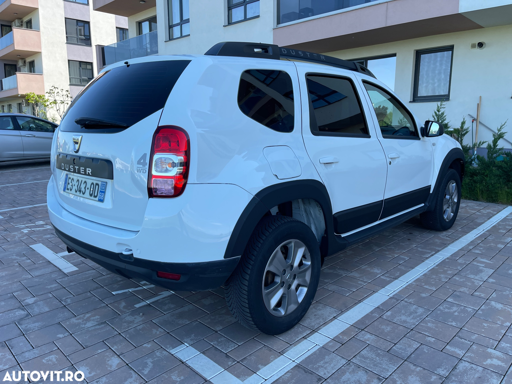 Dacia Duster 1.5 dCi 4WD Prestige jante 16" - 15