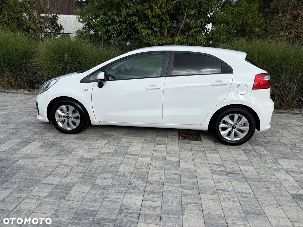 Kia Rio 1.2 Business Line - 35