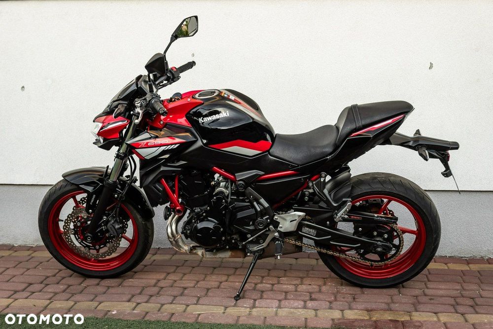 Kawasaki Z 650 - 5