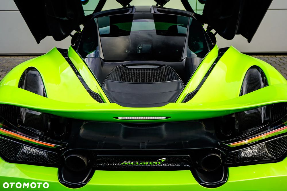 McLaren 720S Coupe - 16