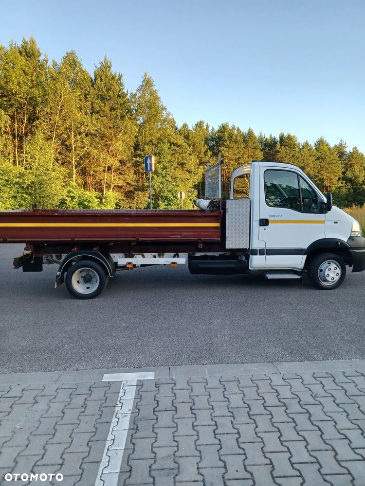 Renault Mascott - 9