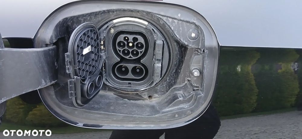 Mercedes-Benz Klasa E 300de 4Matic 9G-TRONIC Edition AVANTGARDE - 18