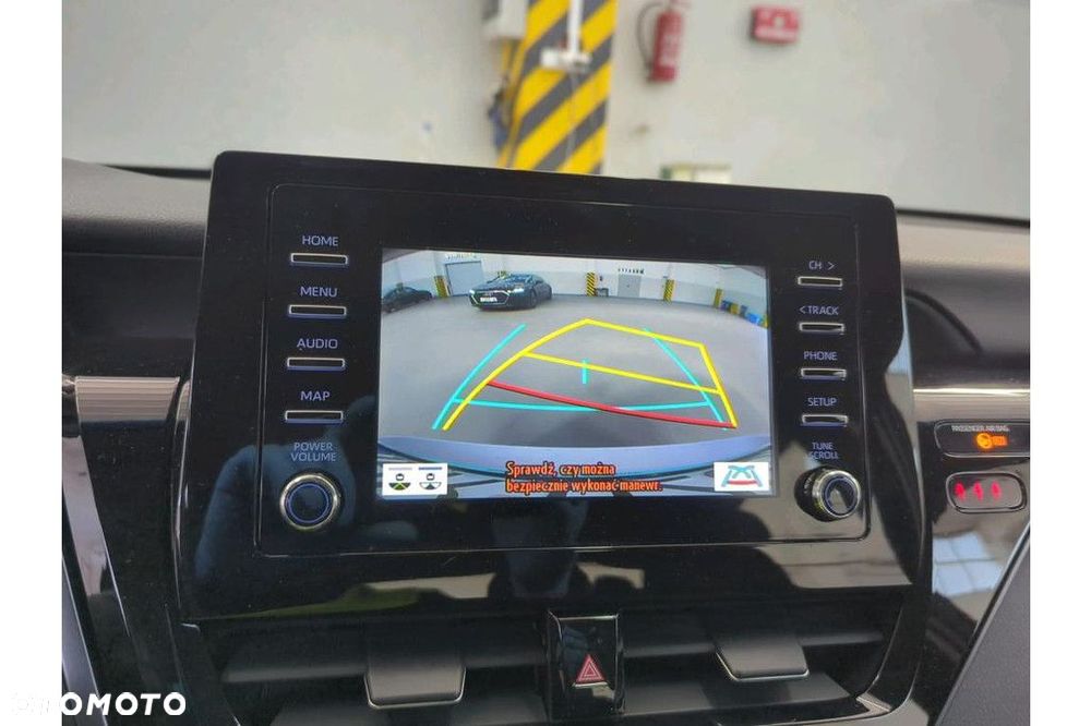 Toyota Camry 2.5 Hybrid Comfort CVT - 7