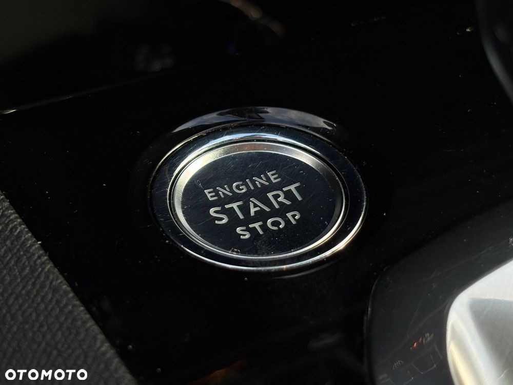 Peugeot 5008 1.2 PureTech Active S&S EAT8 - 27