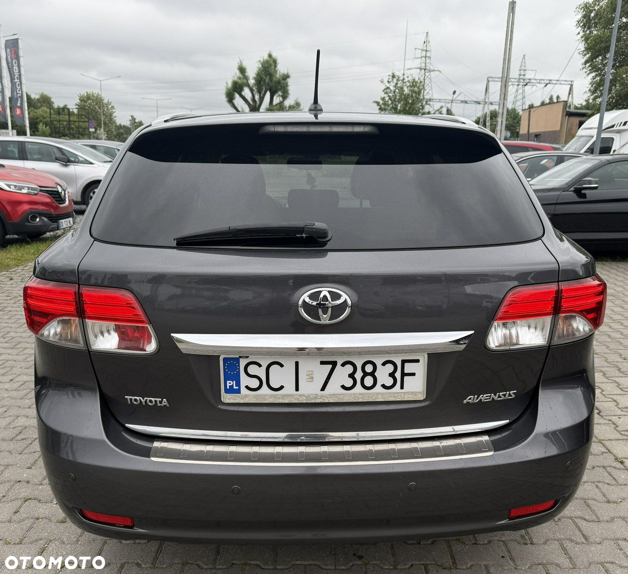 Toyota Avensis 2.0 D-4D Premium - 15
