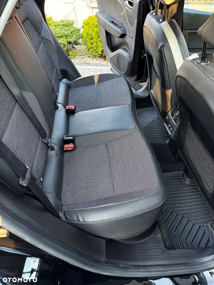 Renault Captur 1.3 TCe mHEV Techno EDC - 13