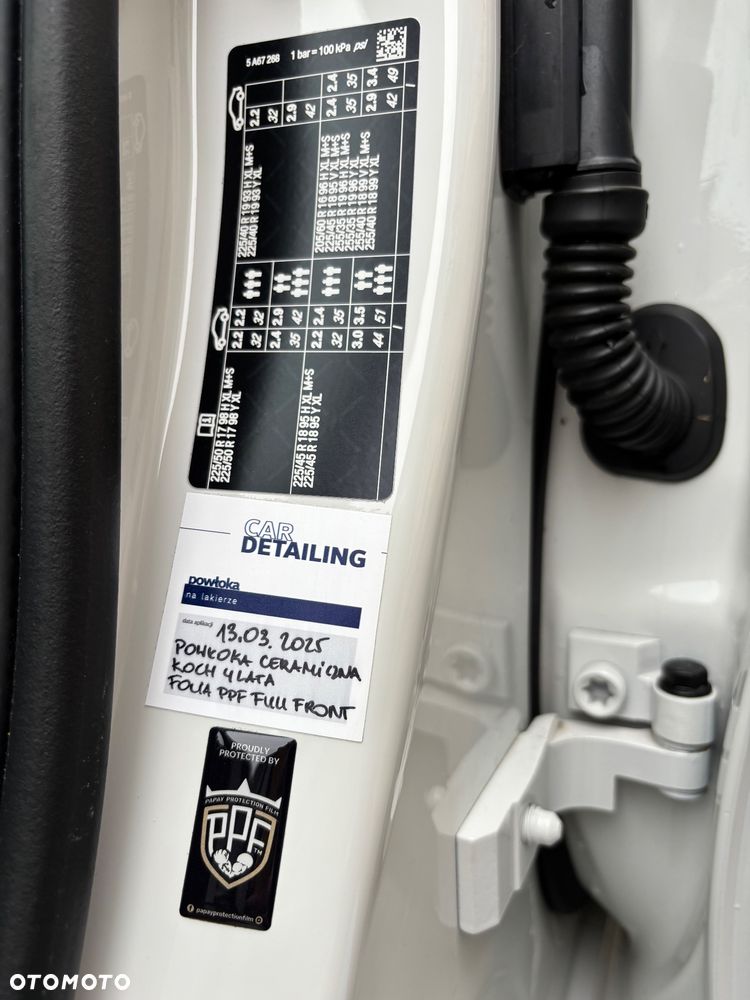 BMW Seria 3 318i - 8