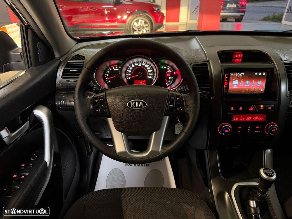 Kia Sorento 2.2 CRDi Attract - 6