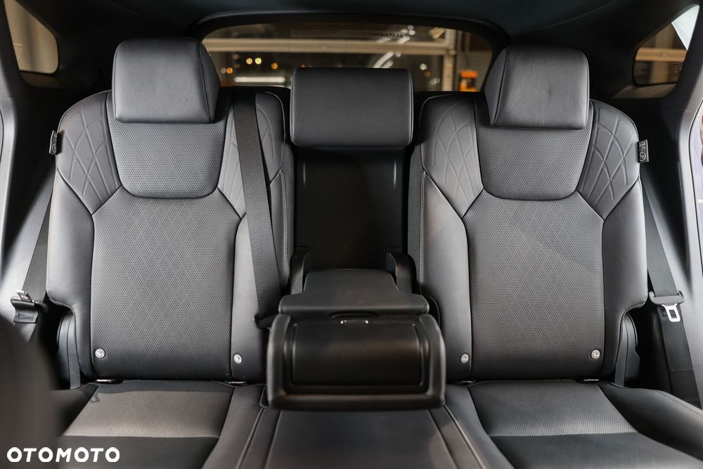 Lexus RX - 18